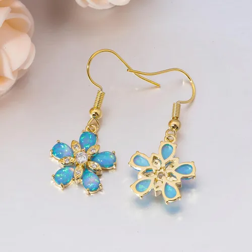 Vista 5 de CiNily Aretes colgantes en forma de flor para mujeres y niñas, aretes colgantes de ópalo de 14 quilates, chapados en blanco y oro, delicados aretes