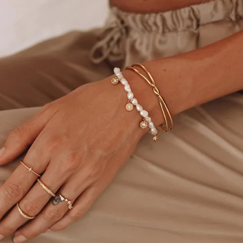 Vista 2 de PEARLADA Brazalete de oro de 18 quilates para mujer, pulsera gruesa y abierta, ajustable, joyería de moda