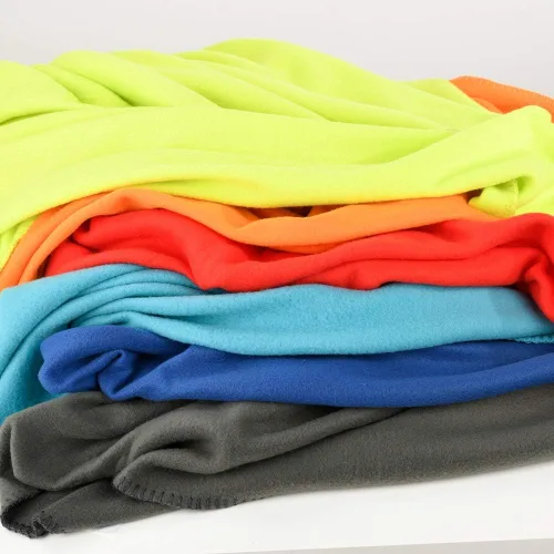 Vista 5 de Paquete de 6 mantas de forro polar acogedoras de 50 x 60 pulgadas, cálidas, suaves, ligeras, transpirables, aptas para mascotas, para decoración