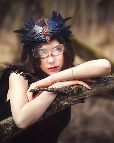 Vista 7 de Konohan 4 pares de lentes de sol futuristas de los años 80 lentes espaciales Cyclops Cyber Punk para hombres y mujeres lentes de sol