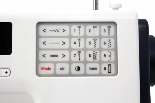Vista 4 de Bernette Máquina de coser computarizada B38 Swiss Design 394 puntadas, pantalla LCD, mesa de extensión, 8 pies prensatelas Bobinas, agujas