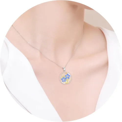 Vista 61 de Collar de flores silvestres prensadas con encaje de Forget-Me-Not y Queen Anne Collar de flores prensadas de oro Collares hechos a mano