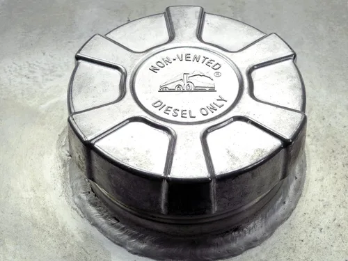 Vista 5 de Tapa de combustible diesel de aluminio sin bloqueo nominal de 3 1/2" para internacionales seleccionados