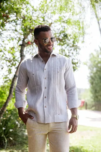 Vista 7 de Mojito Camisa Chacabana Guayabera 100% lino de manga larga - Plisado Heritage y botones artesanales