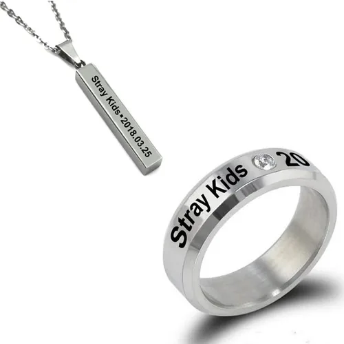 Vista 2 de WGEEEY Kpop Stray Kids - Juego de regalos para niños tarjeta fotográfica para niños calcomanías pulsera protector facial anillos collar colgante pin