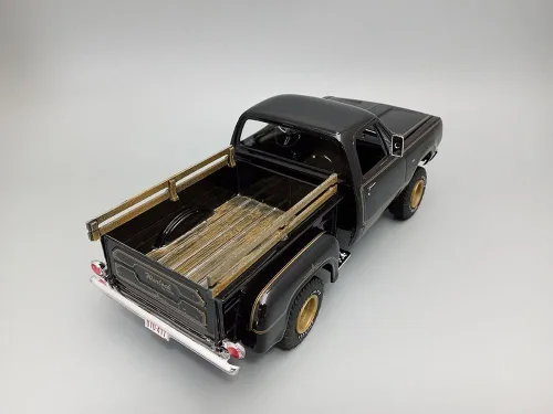 Vista 5 de MPC 1977 Dodge Warlock Pickup 2T Kit de modelo a escala 1:25