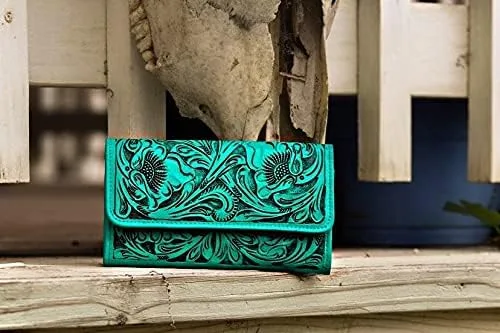 Vista 5 de Cartera hecha a mano para mujer. Herramientas ricas y profundas.