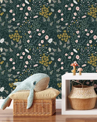 Vista 4 de Papel tapiz de flores mostaza y escarabajos, papel tapiz botánico autoadhesivo extraíble, papel tapiz floral para despegar y pegar