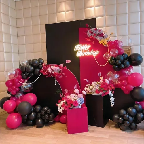 Vista 4 de 136 piezas de kit de arco de globos de color rosa eléctrico y negro con globos transparentes - 18/12/10/5 pulgadas de guirnalda gótica