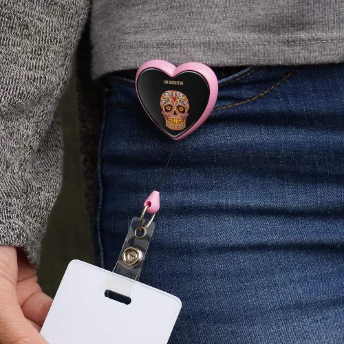 Vista 2 de Carrete retráctil personalizado de 1 línea para el Día de los Muertos con diseño de calavera