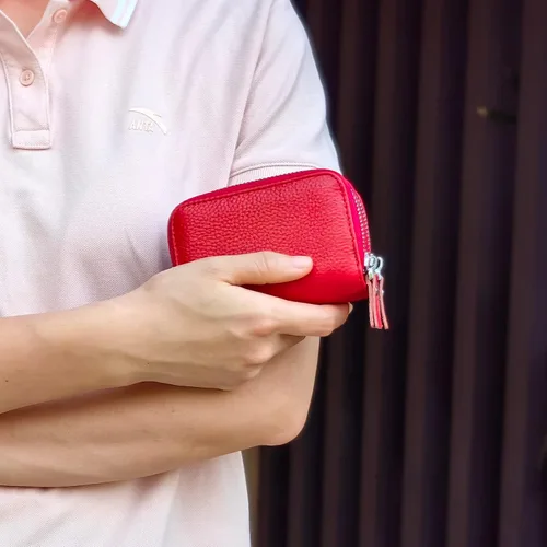 Vista 2 de Porta tarjetas de crédito de cuero, 15 ranuras, organizador de tarjetas de identificación para mujeres y hombres, cartera de acordeón con cremallera
