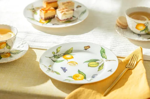 Vista 2 de Gracie China by Coastline Imports Gracie China Lemons Butterfly Bee Garden - Juego de 4 platos de porcelana para postre/ensalada, 8 pulgadas