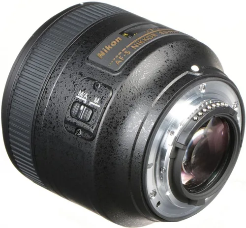 Vista 3 de Nikon AF S NIKKOR Lente fija de 85mm f/1.8G con autofoco para cámaras DSLR Nikon Negro
