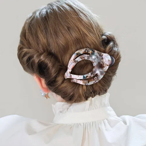 Vista 2 de Mistofu 3 pinzas planas de garra – Pinzas curvadas francesas Concord – Fuerte agarre antideslizante garra para mujeres – Pinza grande para cabello