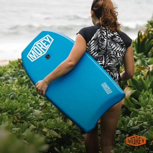 Vista 6 de MOREY® Boogie® M38, La tabla de bodyboard original; Tablas de bodyboard de 38" para la playa, núcleo EPS para durabilidad, diseñada con base lisa