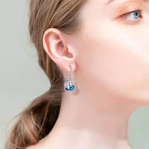 Vista 2 de Aretes de unicornio de plata de ley 925, hipoalergénicos, aretes colgantes de cristal azul, joyería de regalo de unicornio para mujeres y niñas