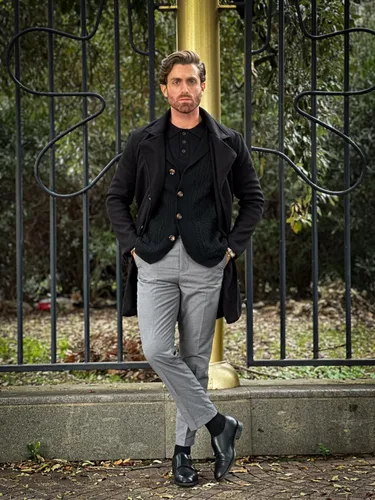 Vista 4 de COOFANDY Pantalones de vestir de ajuste clásico para hombre, pantalones formales rectos con frente plano, sin arrugas, cintura expandible