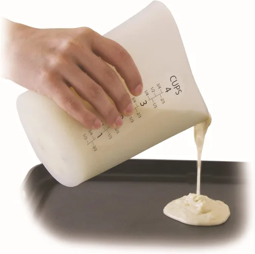 Vista 8 de iSi Basics Taza medidora de silicona flexible, juego de 3, blanco roto