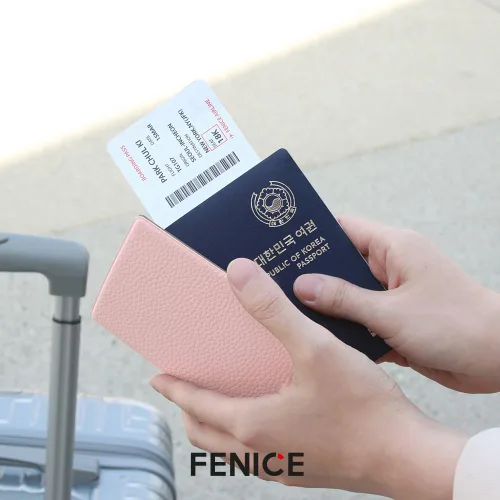Vista 3 de Fenice Funda clásica para pasaporte, funda tipo cartera para viajes, esencial con bloqueo RFID, piel vegana, impermeable (negro)