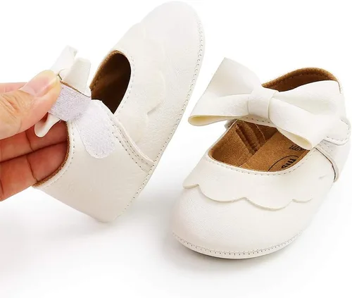 Vista 5 de Myleleya Zapatos planos Mary Jane para bebés y niñas con lazo y flores, vestido de princesa, para boda, zapatos de ballet antideslizantes para niños