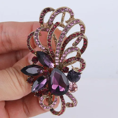 Vista 2 de EVER FAITH Colgante de broche de lágrima con cinta de flor de cristal austriaco