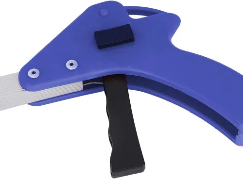 Vista 6 de Omabeta Recogedor de basura, herramienta plegable para agarrador de basura largo y práctico, ventosas para residuos de hojas de jardín (mango azul)