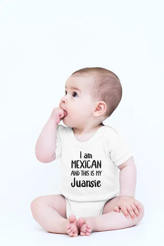 Vista 10 de CBTwear Traje de bebé con texto en inglés "I Am Mexican And This Is My Juansie", ropa de humor unisex