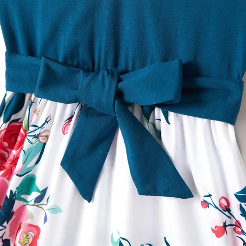 Vista 4 de PATPAT Conjunto de vestidos familiares a juego para madre e hija con estampado floral y puños con volantes y camisetas de manga corta
