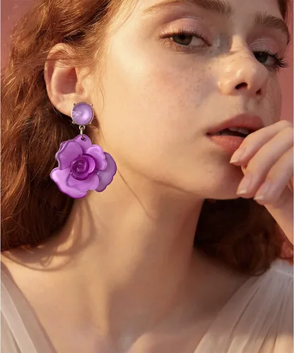Vista 5 de Aretes colgantes de resina de gran tamaño, bohemios, únicos, delicados, de lujo, de gran tamaño, con flores grandes, pétalos florales para mujer