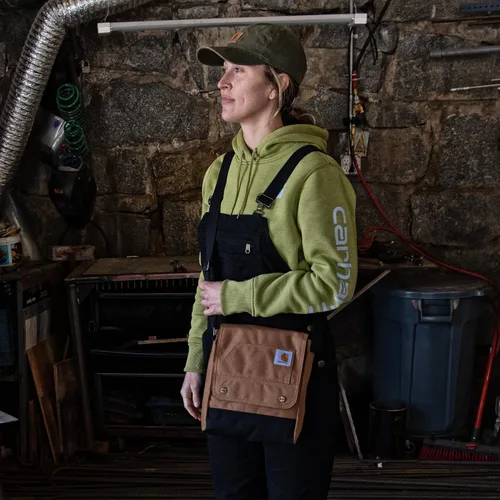 Vista 6 de Carhartt, Durable, Adjustable Crossbody Bag With Flap Over Snap Closure