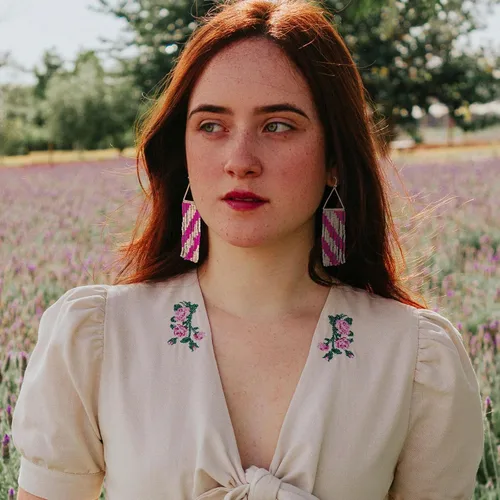 Vista 3 de Aretes bohemios de cuentas de semillas para mujer, hechos a mano, aretes de borla con cuentas para mujer