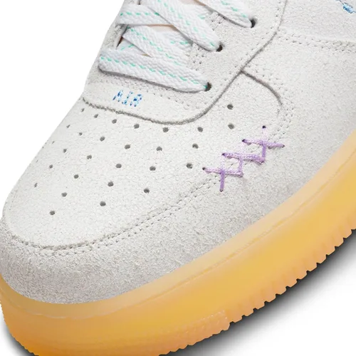 Vista 7 de Nike Air Force 1 07 LV8 Blanco University Blue 101