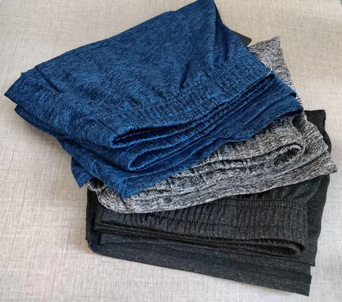 Vista 3 de Ashleylife Pantalones cortos de entrenamiento para hombre con bolsillos de 3 pulgadas, pantalones cortos de culturismo de secado rápido