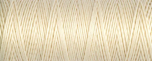 Vista 9 de Gutermann 723878-153-1 Lime R753 No.40 Hilo de seda de 98.4 ft x 1 carrete, 153