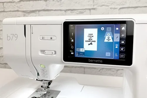 Vista 4 de Bernette B79 - Máquina de coser y bordar computarizada con pantalla táctil a color de 5 pulgadas, perillas multifunción, 4 LEDs y espacio de costura