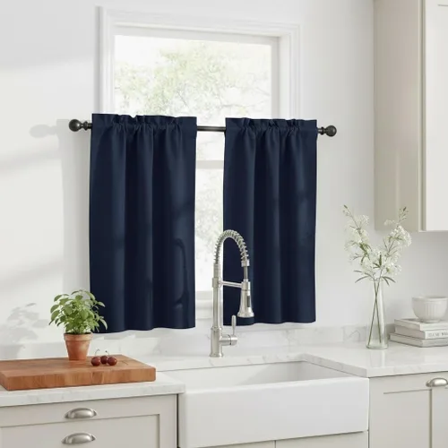 Vista 47 de NICETOWN Cortinas Opacas Cortas - Tratamiento de Ventana con Aislamiento Térmico, Niveles de Cortina Pequeños para Sala de Estar/Cocina, 2 Paneles