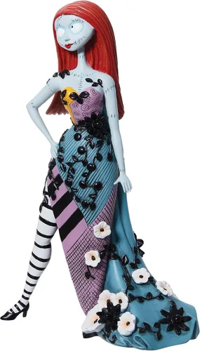 Vista 4 de Enesco Disney Showcase The Nightmare Before Christmas Sally in Gown - Figura botánica de 7.28 pulgadas, multicolor