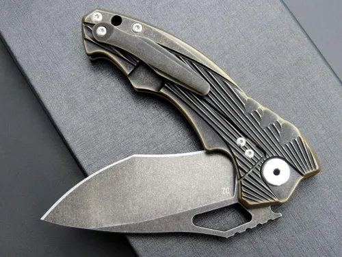 Vista 6 de Eafengrow EF958 Cuchillo plegable de aleación de titanio D2 Blade Mango de aleación de titanio EDC Cuchillo para acampar Senderismo