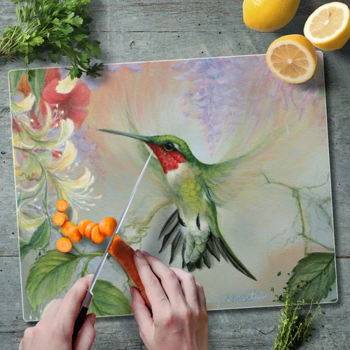 Vista 2 de Ruby Hummingbird Natures Gift of Feathers Tabla de cortar grande de vidrio templado Highland Graphics Tabla de servir, tablero de embutidos