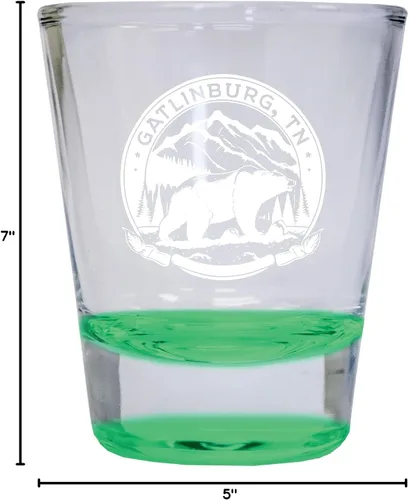 Vista 2 de Gatlinburg Tennessee - Vaso de chupito redondo (1.5 onzas), color verde