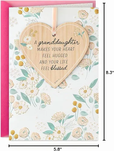 Vista 9 de Tarjeta de cumpleaños de Hallmark para nieta (con adorno de corazón removible)