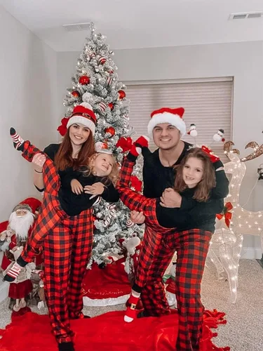 Vista 3 de Ekouaer Juego de pijamas de Navidad para familia a juego, para niños y niñas, para hombre y mujer, ropa de dormir de vacaciones PJ Sets, pijama