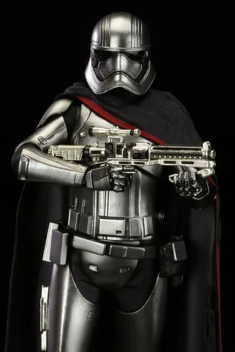 Vista 2 de Kotobukiya - Star Wars: Episodio VII: El Despertar de la Fuerza: Capitán Phasma ArtFX + estatua