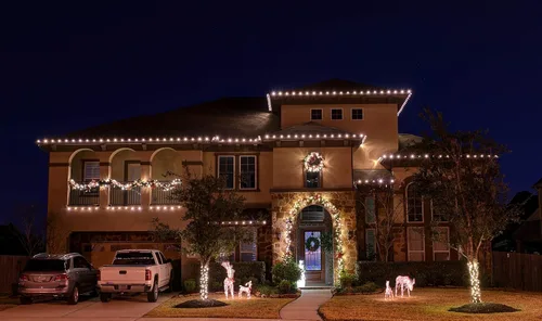 Vista 8 de C9 - Bombillas LED de repuesto para Navidad, color blanco cálido suave, forma de vela, grado comercial, E17