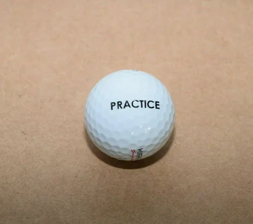 Vista 3 de Nuevo Kirkland Golf Bolas Firma Performance Plus Practice Uretano Cubierta Lote de 48