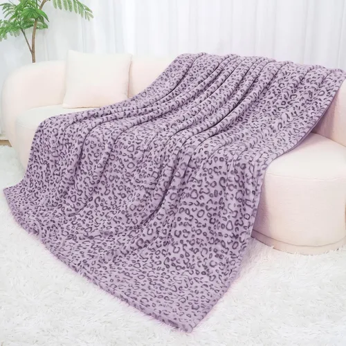 Vista 39 de SEEGU - Manta blanca y negra, 40 x 50 pulgadas Soft Warm Cozy, For Car Seat Stroller Travel, Home Room Bedroom Decor, All Seasons, Birthday Gifts