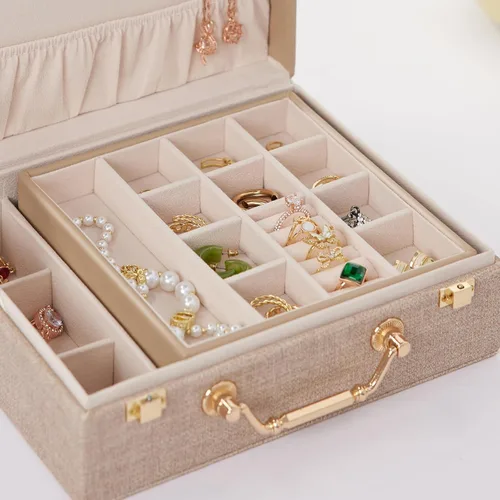 Vista 5 de Joyero portátil para mujeres y niñas con piel sintética, caja organizadora de aretes con espejo de maquillaje para regalos de Navidad y Año Nuevo