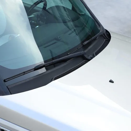 Vista 8 de Panel de borde presionado para parabrisas de automóvil compatible con Land Rover Discovery 4 LR4 2010-2016, se adapta a Land Rover Discovery 3 LR3