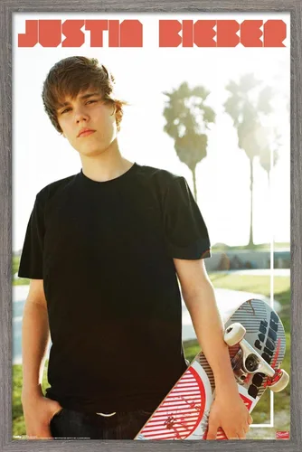Vista 12 de Trends International Justin Bieber - Póster de pared de monopatín, 14.725 x 22.375 pulgadas, versión enmarcada de madera de granero