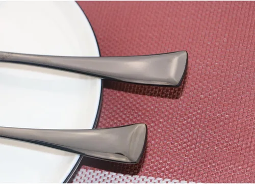 Vista 9 de Juego de cubiertos de acero inoxidable negro pulido con espejo, cuchillo de carne, tenedor, tenedor de ensalada, cuchara de postre, 24 piezas